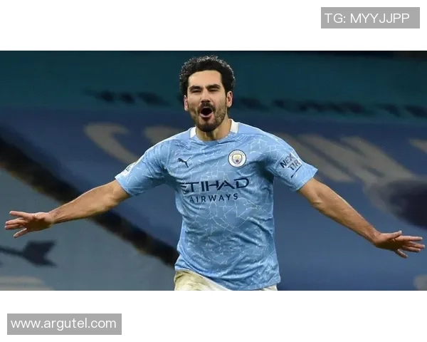 京多安领衔球队新篇章展望未来足球生涯与个人成长之路