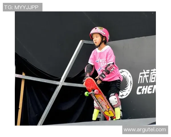 成都极限运动队在全球耐力排行榜中荣获第十名展现出卓越实力与拼搏精神MBA