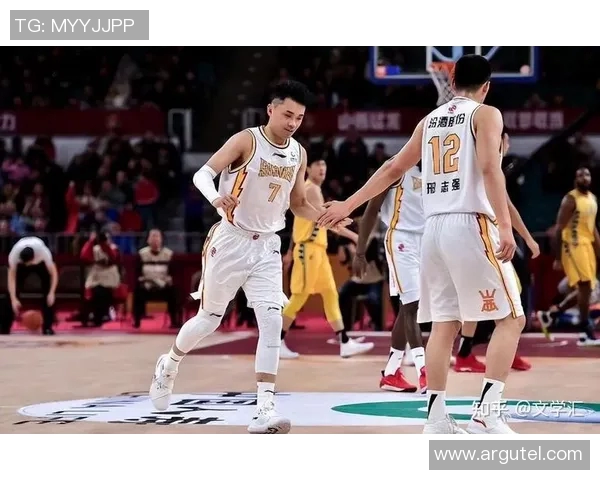 原帅的成长之路:从青涩少年到舞台之星的蜕变与坚持 原帅的成长之路:从青涩少年到舞台之星的蜕变与坚持