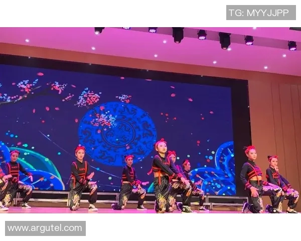 周丽的街舞人生：从热爱到梦想的深度对话与成长之路