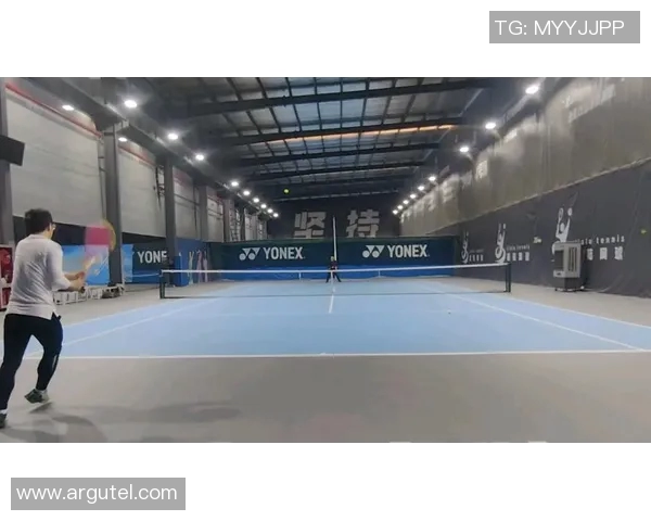 广州网球队的灵活性揭秘：网球巨献背后的训练与策略探索