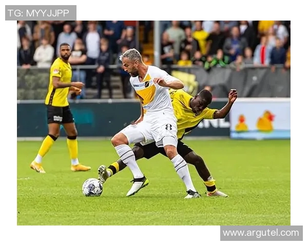 帕尔马主场迎战福贾期待精彩对决双方争夺关键积分的激烈较量 帕尔马主场迎战福贾期待精彩对决双方争夺关键积分的激烈较量