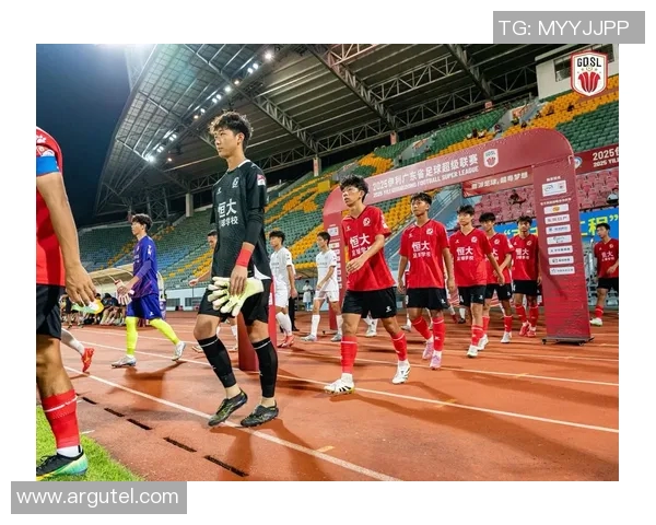 广州足球队的战术解析与控球策略深度剖析